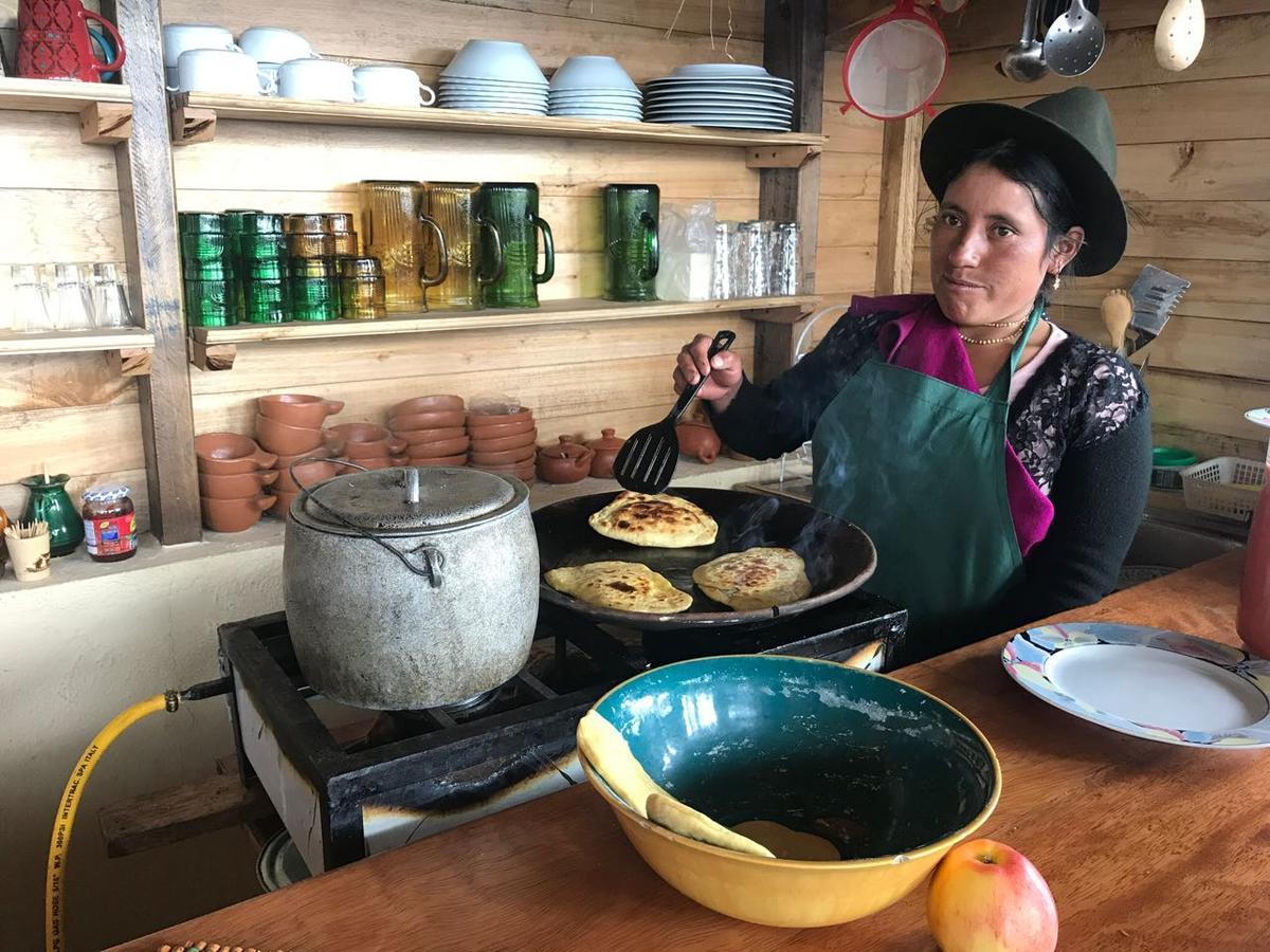 Turismo Comunitario La Esperanza Villa Hacienda Colta ภายนอก รูปภาพ